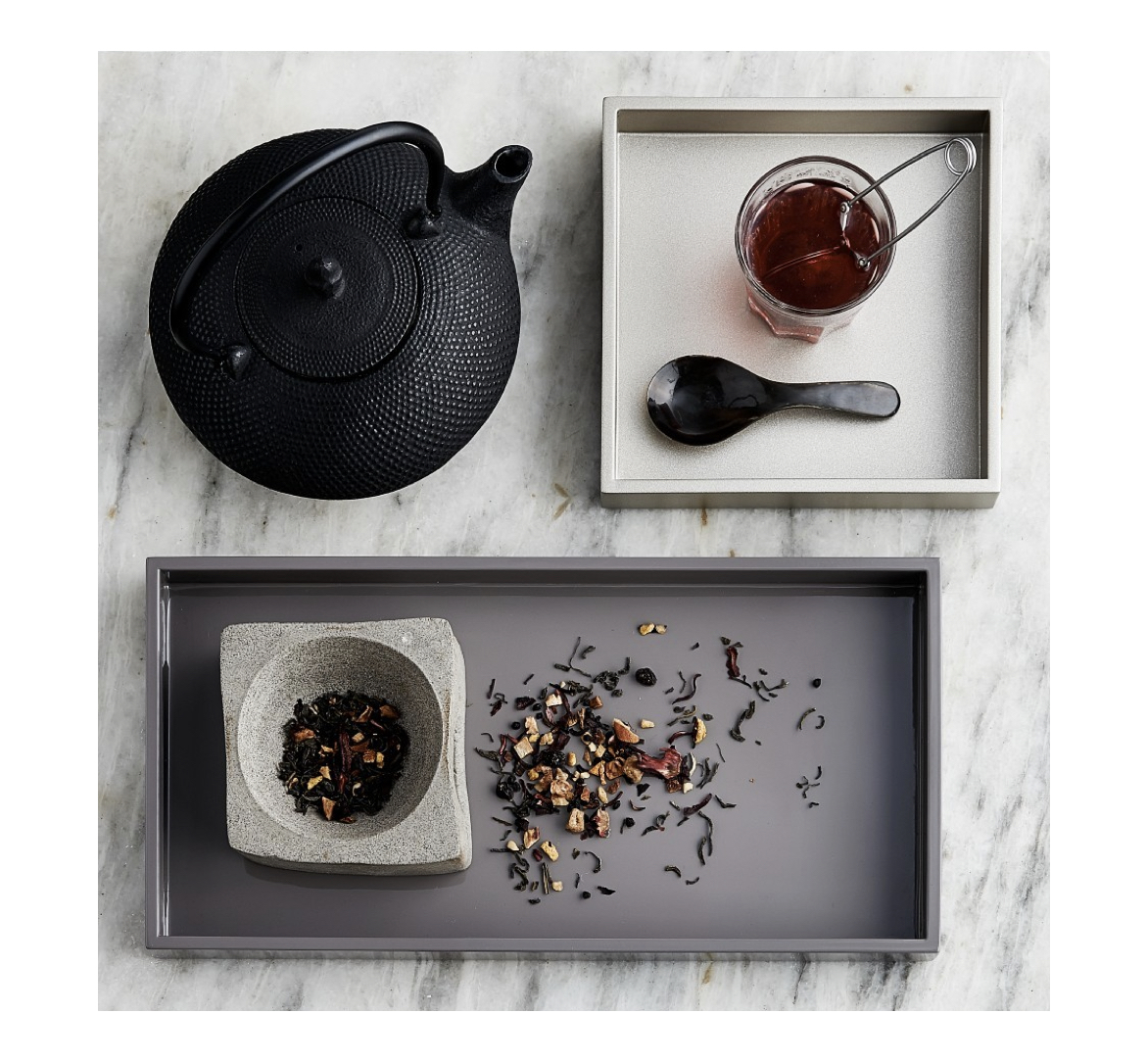 Mojoo_warm_grey_lux_medium_tablett_fawn_small_tray_lacquer