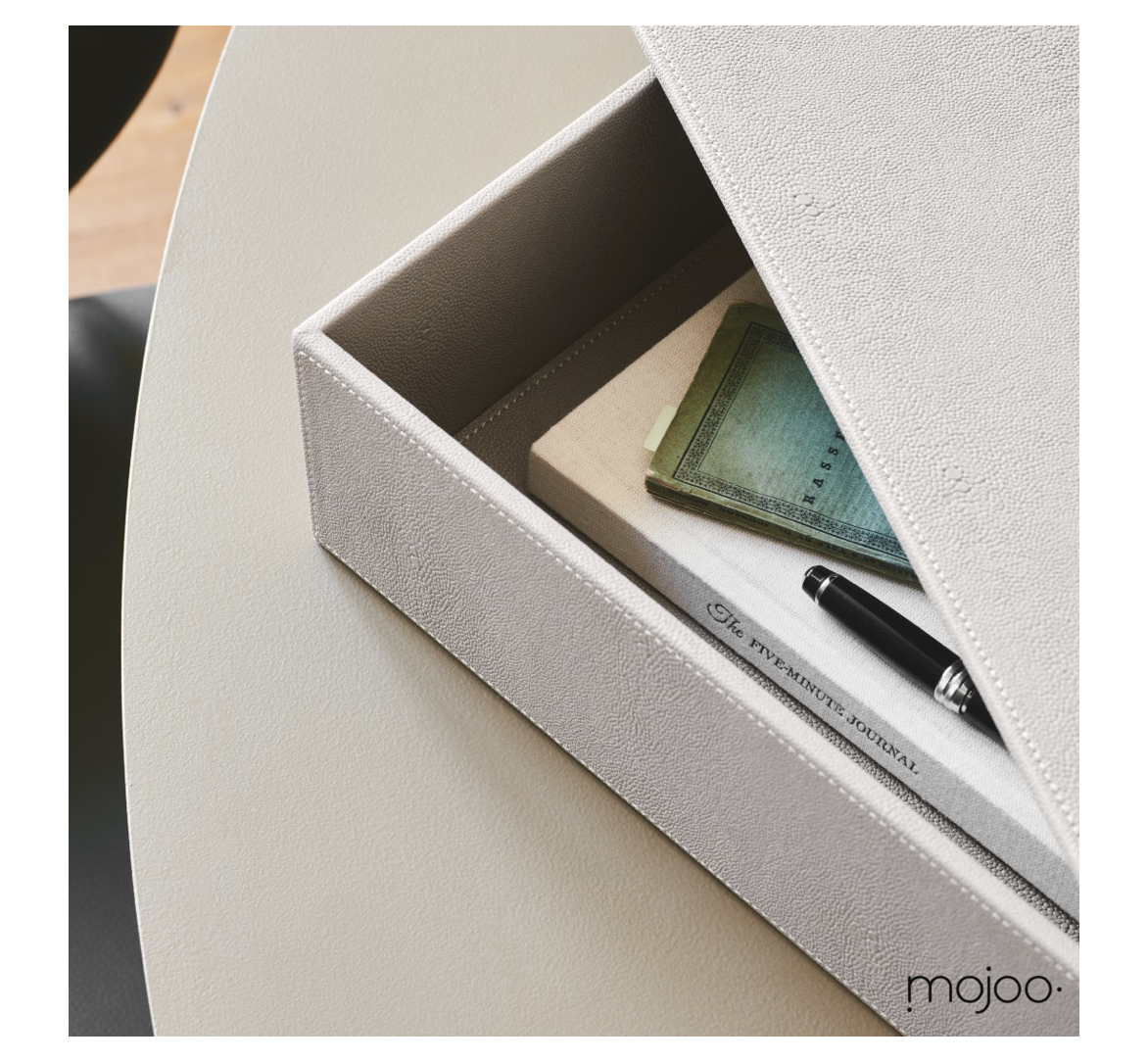 Fawn_Sting_Box_large_080042_mojoo2