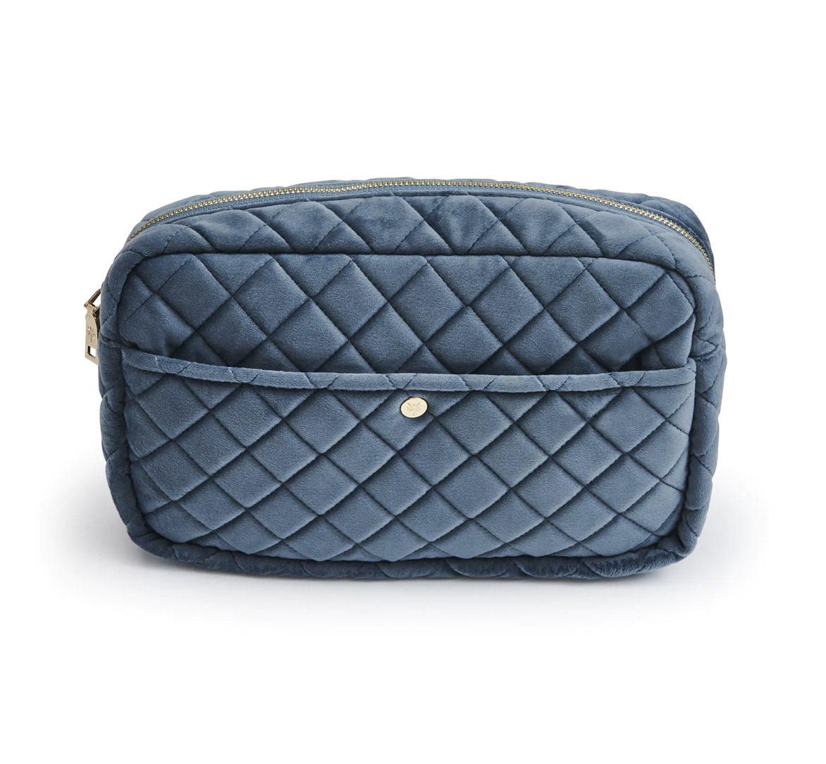 Fan Palm QUILTED VELVET BEAUTY BAG LARGE AQUA BLUE Samt-Kulturbeutel