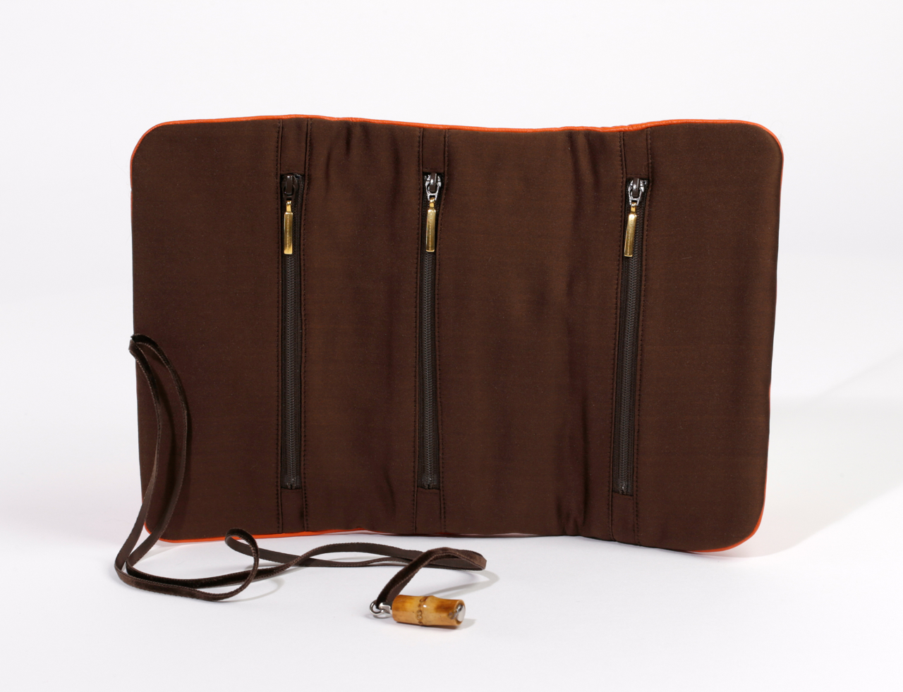 schmucktasche_orange_katrin_leuze1