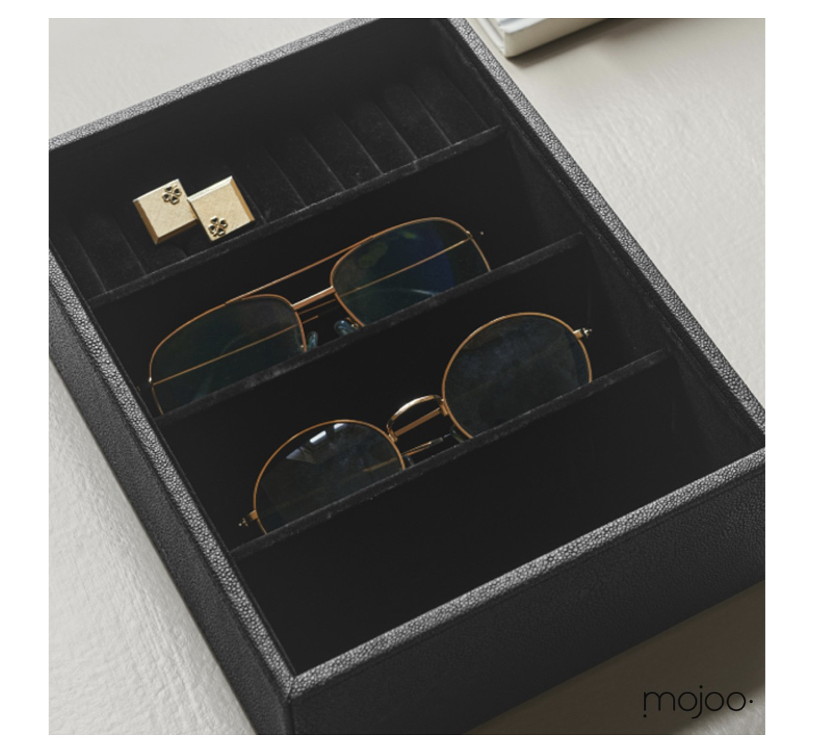 Black_Sting_Watch_Box_080075_mojoo3