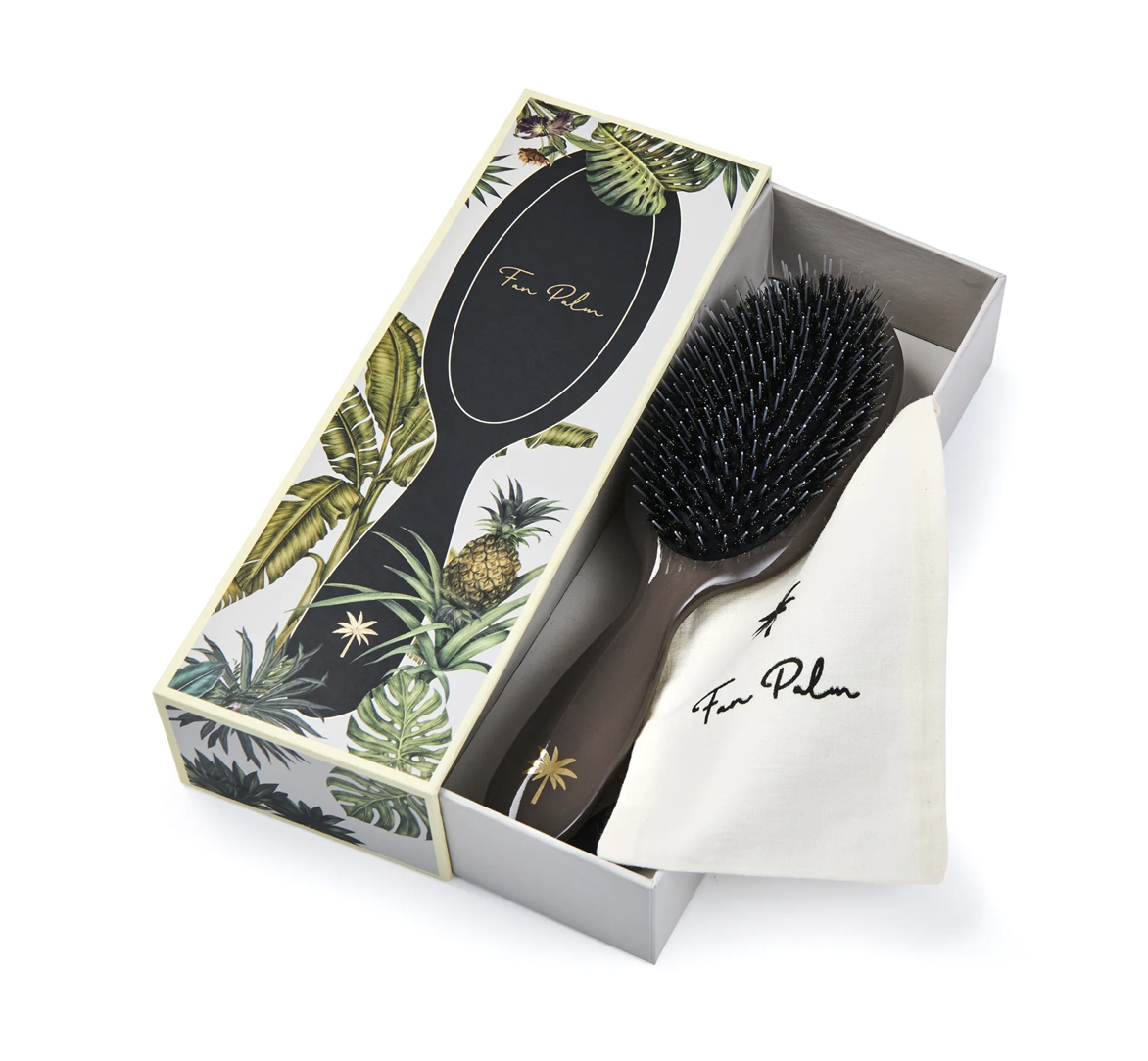 Mink_Brush_Medium_Fan_Palm2