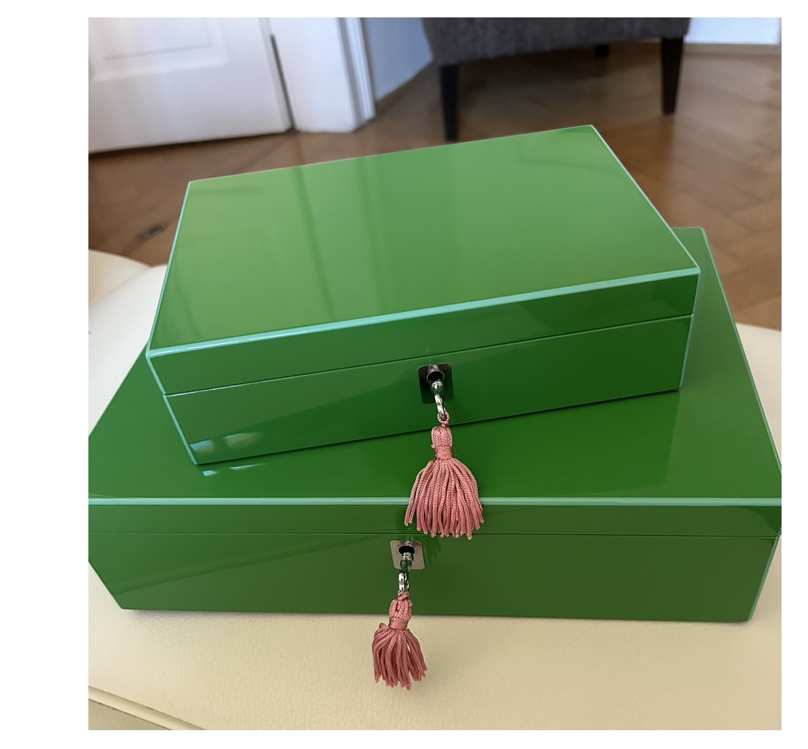 TANG Schmuckkasten mit Schloss Grün – Gift Company
