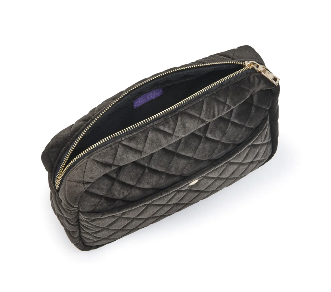 Kulturbeutel_L_Quilted_Velvet_Mokka_Fan_Palm2