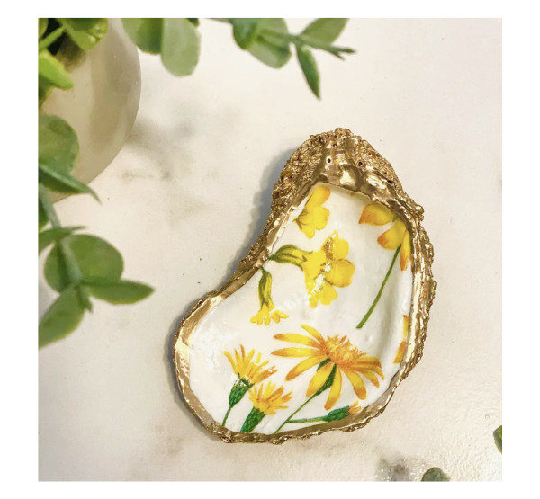 Alison Brooke Designs YELLOW SPRING FLOWERS OYSTER TRINKET DISH Austern-Schmuckschale