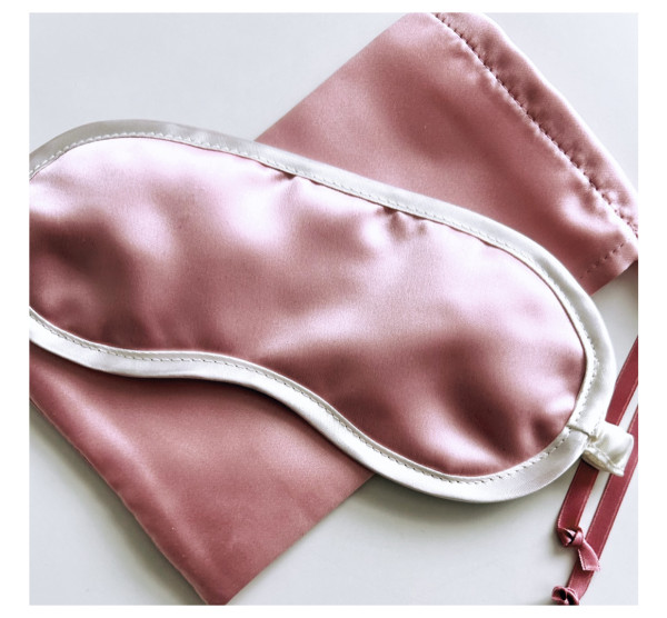 Katrin Leuze SATIN EYE MASK & CASE Schlafmaske Etui Rosa